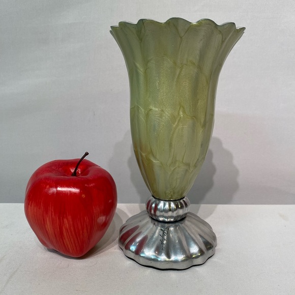 SIGNED Julia Knight  PEONY-KIWI 7" Vase Light Green & Sand Cast Aluminum HTF - Picture 2 of 9